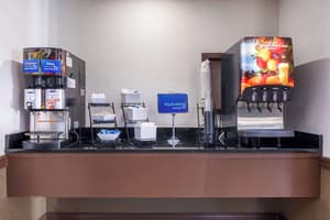 thumbnail: Breakfast area