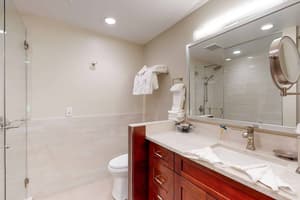 thumbnail: In-room dining