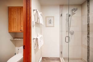 thumbnail: In-room dining