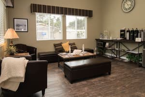 thumbnail: Lobby sitting area