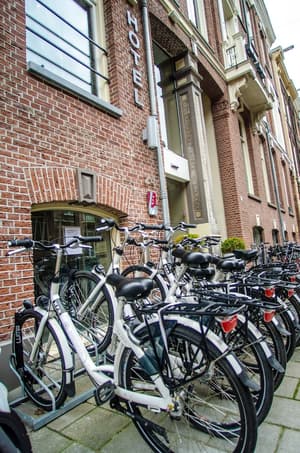 thumbnail: Bicycling