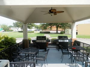 thumbnail: BBQ/picnic area
