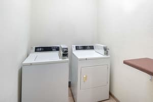 thumbnail: Laundry room