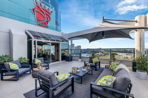 thumbnail: Terrace/patio