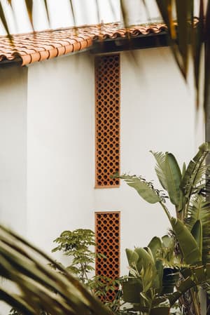 thumbnail: Exterior