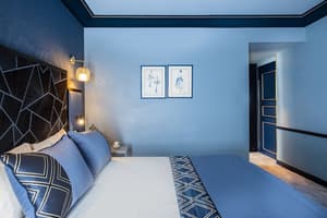 thumbnail: Room