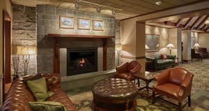 thumbnail: Lobby lounge