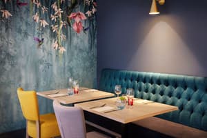 thumbnail: Restaurant