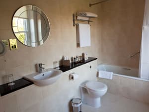 thumbnail: Bathroom