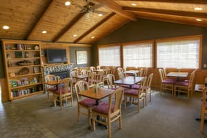 thumbnail: Restaurant