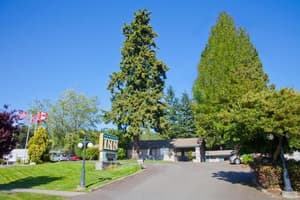 thumbnail: Exterior