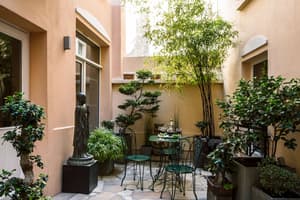 thumbnail: Terrace/patio