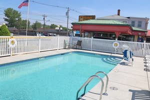thumbnail: Outdoor pool