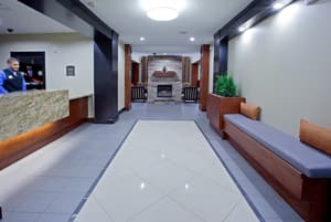 thumbnail: Exterior