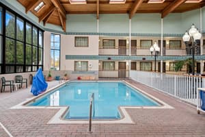 thumbnail: Pool