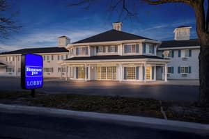 thumbnail: Exterior