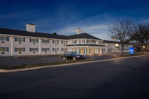thumbnail: Exterior