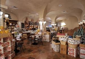 thumbnail: Restaurant