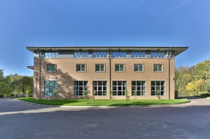 thumbnail: Exterior
