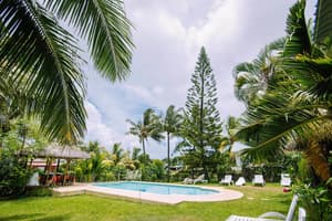 thumbnail: Outdoor pool