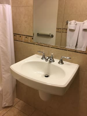 thumbnail: Bathroom sink