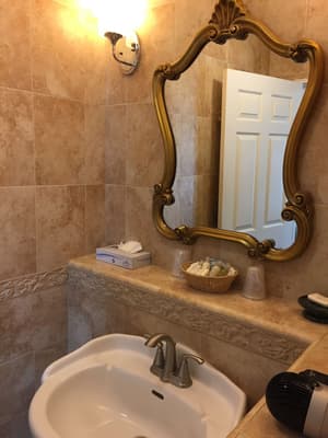 thumbnail: Bathroom sink
