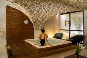 thumbnail: Spa