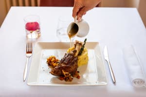 thumbnail: Restaurant