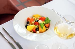 thumbnail: Restaurant