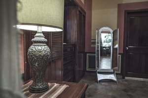 thumbnail: Interior