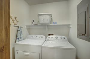 thumbnail: Laundry