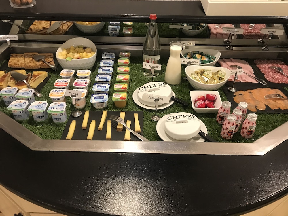 Breakfast meal