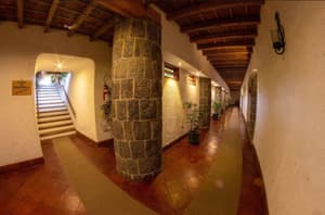 thumbnail: Interior