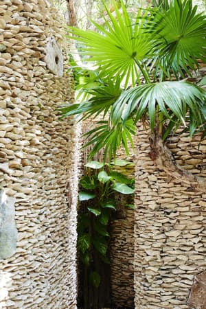 thumbnail: Exterior