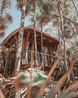 thumbnail: Exterior