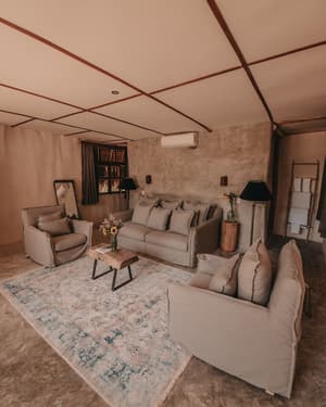 thumbnail: Living room