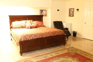 thumbnail: General view
