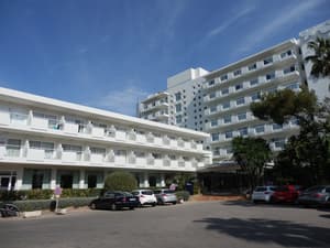 thumbnail: Front of property