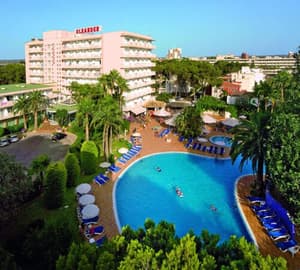 thumbnail: Outdoor pool
