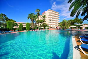 thumbnail: Outdoor pool