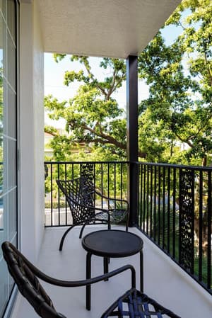 thumbnail: Balcony