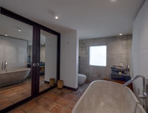 thumbnail: Bathroom