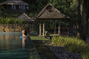 thumbnail: Infinity pool