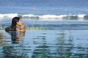 thumbnail: Outdoor pool