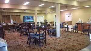 thumbnail: Breakfast area