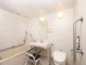 thumbnail: Bathroom