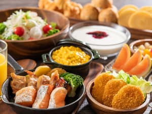 thumbnail: Breakfast buffet