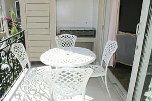thumbnail: Terrace/patio