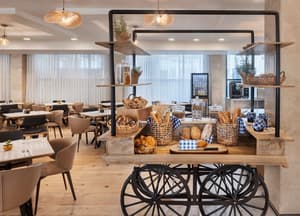 thumbnail: Breakfast buffet