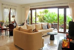 thumbnail: Living room